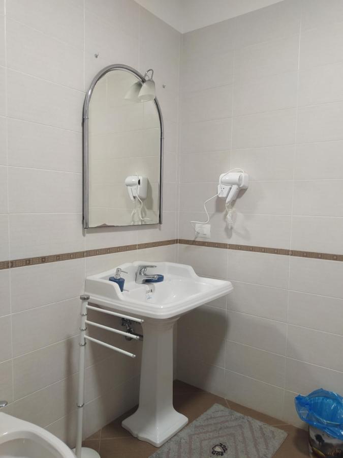 Villa Levante 巴列塔 外观 照片